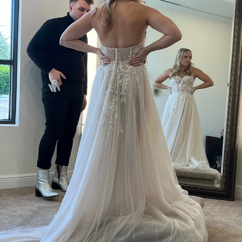 Wedding Dress by NETTA BENSHABU - (style) KAYLA - Picture 4 of 5